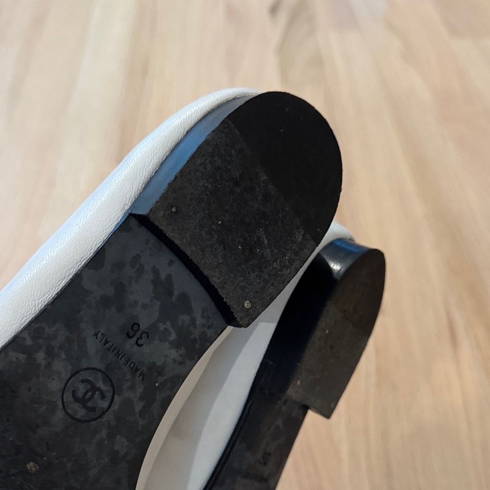 CHANEL Women's Black and white  Loafers - Picture 3 of 5